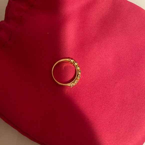 18k solid gold ring. Size 7 - Picture 3 of 8